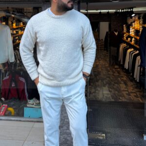 Sıfır Yaka Yünlü Kazak Beyaz