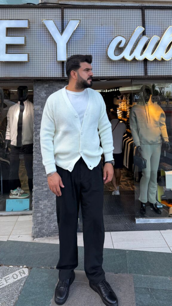 Selanik Örgüsü Hırka Beyaz