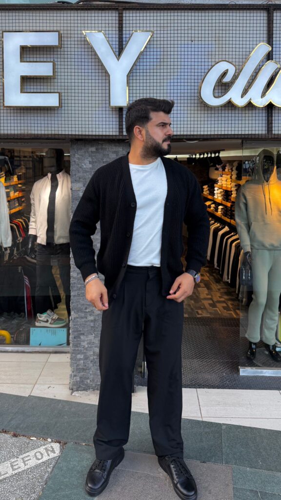 Selanik Örgüsü Hırka Siyah