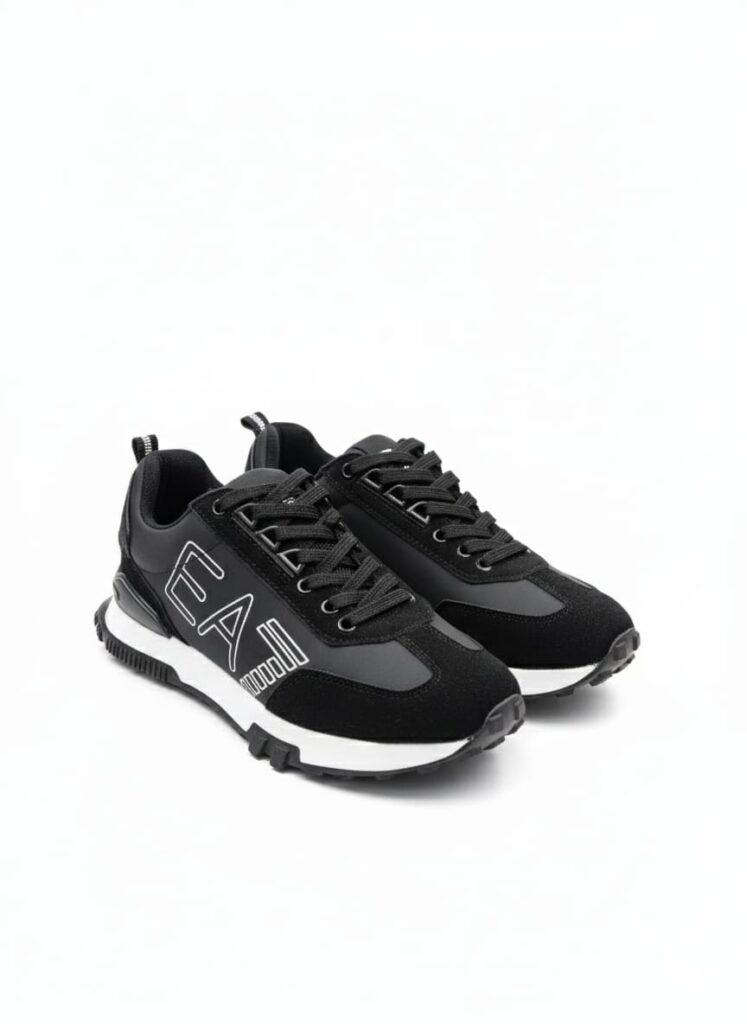 Siyah beyaz tabanlı grafik desenli erkek sneaker