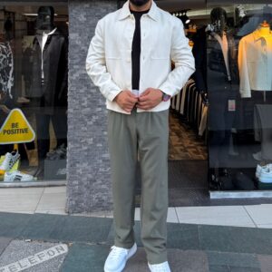 Krem rengi çift cepli düğmeli erkek ceket modeli