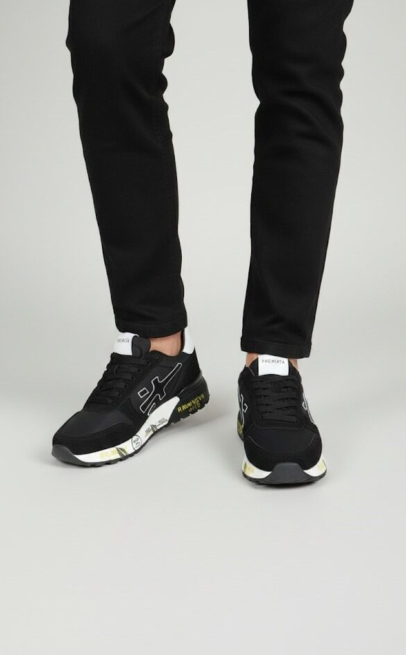 Erkek Siyah Grafik Tabanlı Modern Spor Ayakkabı (Sneaker)